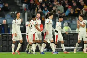 Milan ei paina paniikkinappulaa  – mutta yksi ovi on yhä raollaan