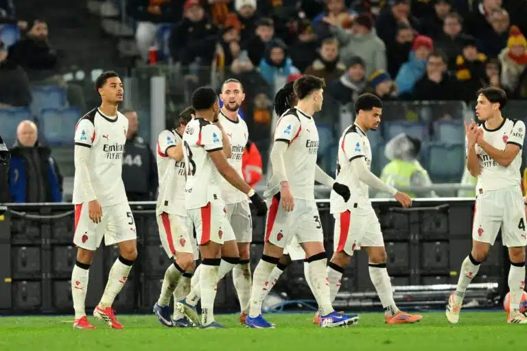 Milan ei paina paniikkinappulaa  – mutta yksi ovi on yhä raollaan