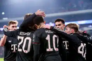 Bayern iskee – siksi Valioliiga-seura voi menettää superlupauksensa jo kesällä