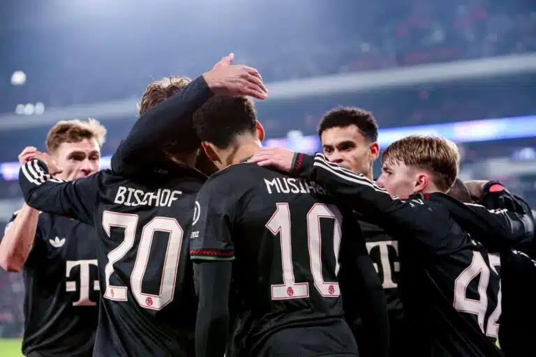 Bayern iskee – siksi Valioliiga-seura voi menettää superlupauksensa jo kesällä