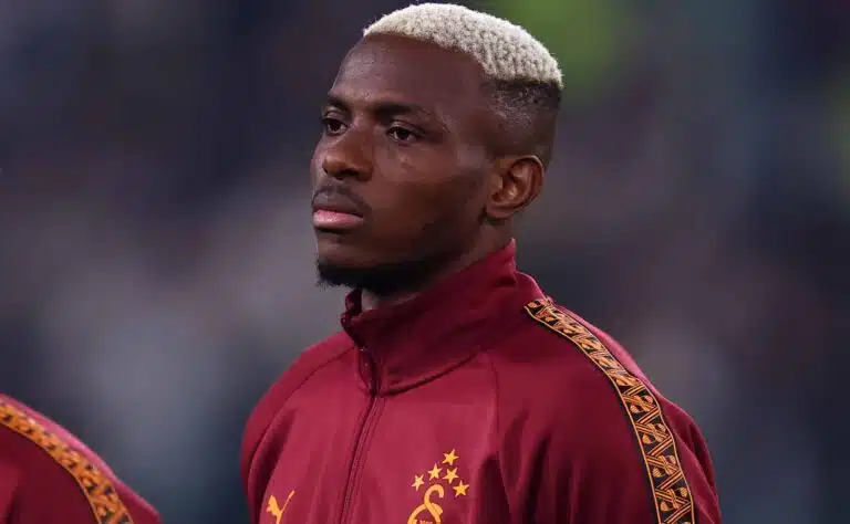 Kaikki oli ohi – kunnes yksi huuto parkkipaikalla pelasti supertähden elämän