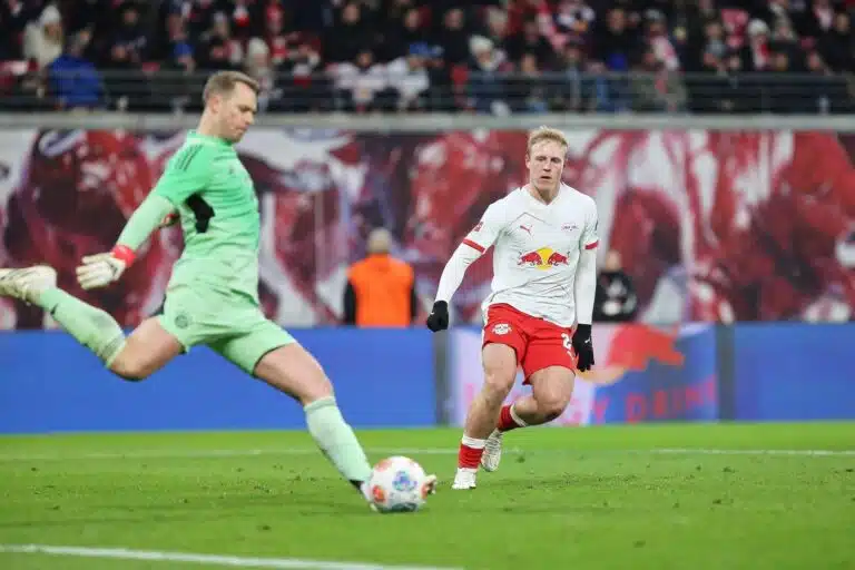 Manuel Neuerin paluu jakaa mielipiteitä – Joshua Kimmich teki kantansa täysin selväksi