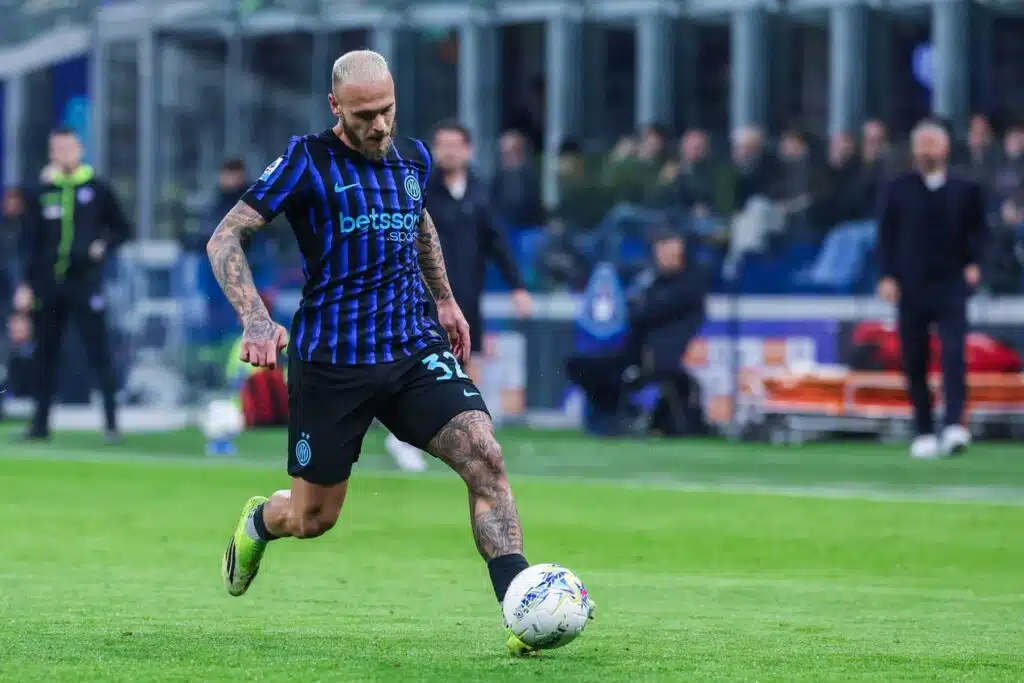 Liverpool vaarassa menettää luottopelaajan – italialaistähti hehkuu punaisten tutkassa