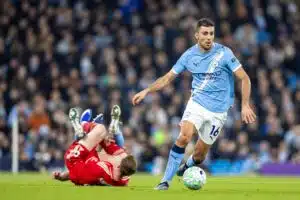 Real Madrid valmis rikkomaan oman sääntönsä – Man Cityn supertähdelle muhii jättisiirto