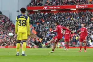 Liverpool rankaisi armotta – Tottenhamin maalivahti joutui murska-arvion kohteeksi