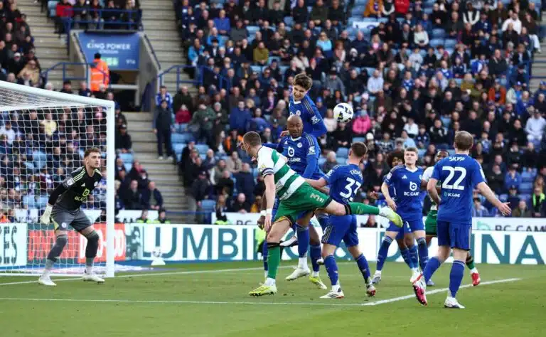 Leicesterin mestarijoukkueen kulisseista raju paljastus – hyökkääjä syyttää valmentajaa yhdestä petoksesta