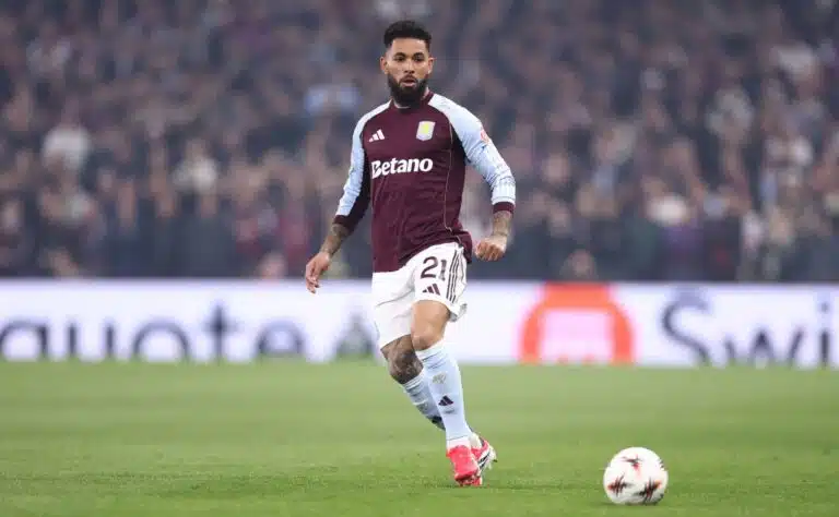 Alisha Lehmann jäi taakse – futistähti siirtyi eteenpäin ja valinta herättää nyt kysymyksiä