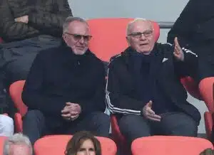 Jalkapallossa paloi yli miljardi – nyt vaaditaan rajua puuttumista: ”Olemme menettäneet kontrollin”