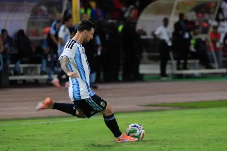Messi vs Yamal jäi haaveeksi – Argentiina torppasi superottelun ja Espanja raivostui