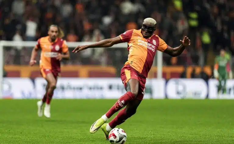 Bayern lataa jousensa kohti 150 miljoonan maalitaulua – Barcelonalle voi avautua harvinainen mahdollisuus