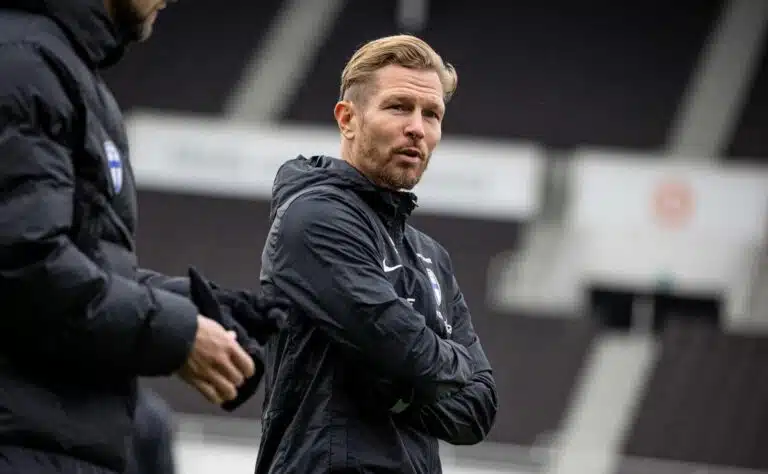 Haastattelu: Huuhkajissa on pelkkiä ykkösmaalivahteja – ”Uskomatonta, miten he tukevat toisiaan”