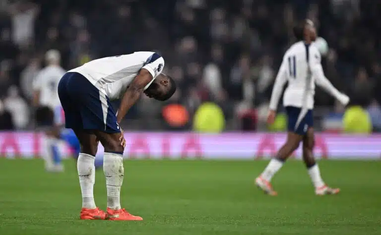 Tottenhamin kohtalon hetki – kuka pelastaa jättiläisen kadotukselta?