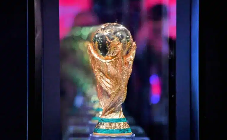 MM-kisojen ympärillä kytee shokkiehdotus – Italialle sittenkin takaportti?