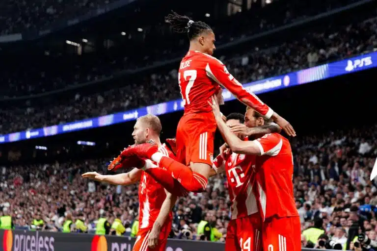Bayern ryösti kirsikat kakun päältä – Valioliigan kolme kaikkien aikojen kovinta menetystä
