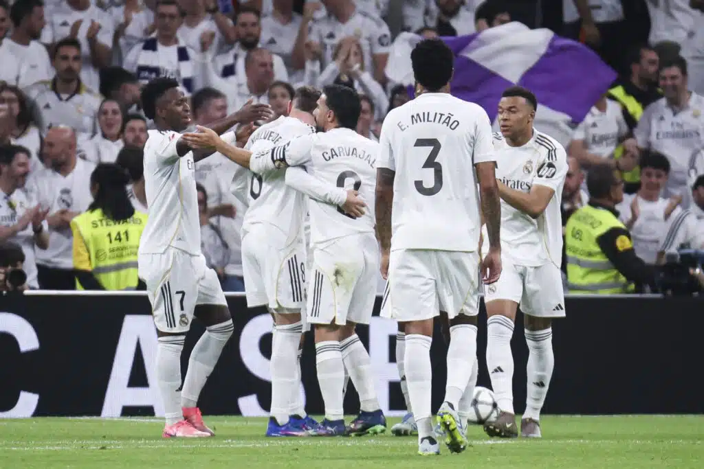 Yksi päätös riitti: jättiseura katkaisi välinsä jalkapalloliittoon