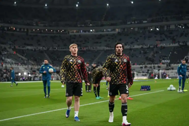 Manchester United katsoi hintalappua kahdesti – 150 miljoonan duo putosi kyydistä