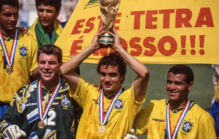 Yksi Brasilian kaikkien aikojen tähdistä putsasi pöydän – ”100 % uskoton” ja kohuväitteitä MM-kisaleiristä