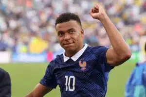 Shakira paljasti, kuka sanoi ensimmäisenä kyllä – vastaus oli Kylian Mbappé