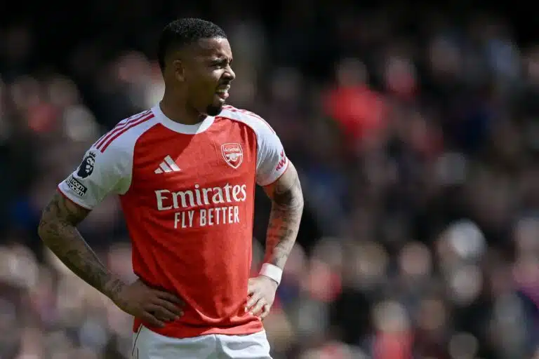 Gabriel Jesusin ja Arsenalin ero sai rumat sävyt – Mikel Arteta hämmästyi