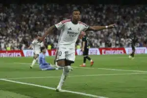 Kylian Mbappe Real Madridin paidassa syksyllä 2026
