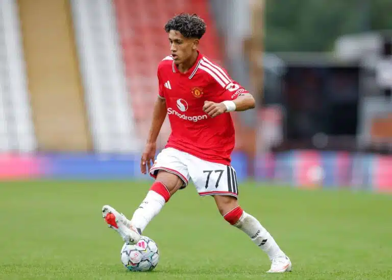 Manchester Unitedin superlupaus JJ Gabriel
